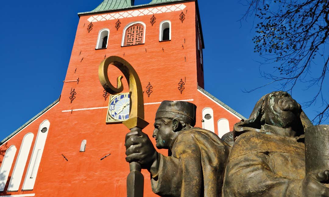 Lokalförsamlingen vs Kyrkokansliet