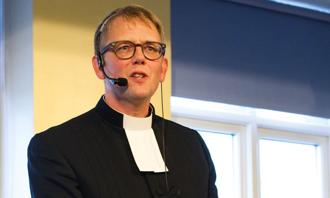 Med fädernas tro mot framtidens seger